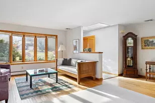 9 McAllister Dr, Pleasant Valley, NY 12569 - Photo 6