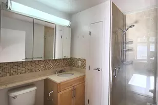 40-26 College Point Blvd, Flushing, NY 11354 - Photo 6