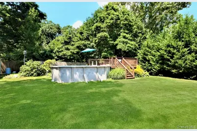 465 Wellwood Drive, Shirley, NY 11967 - Photo 16