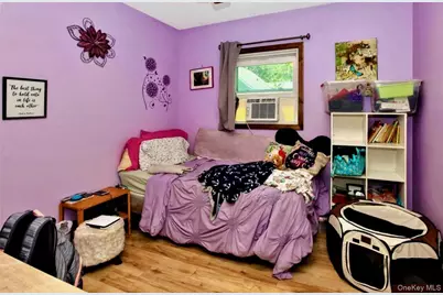 465 Wellwood Drive, Shirley, NY 11967 - Photo 8