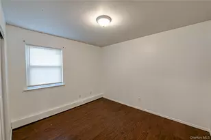 27 Manchester Rd, Huntington, NY 11743 - Photo 18