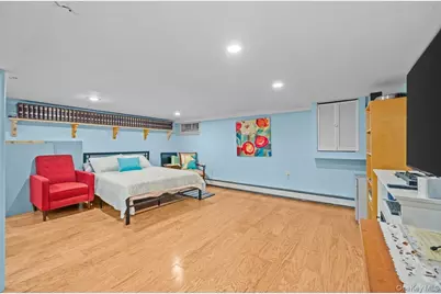 26 W 11th Street, Huntington Station, NY 11746 - Photo 24