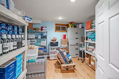 26 W 11th Street, Huntington Station, NY 11746 - Photo 28