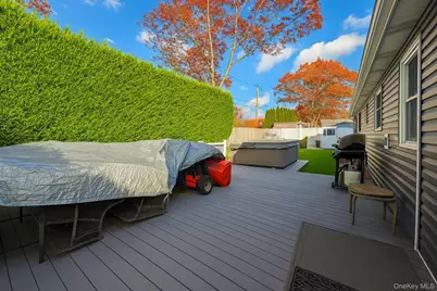 61 Rush Street, Port Jefferson Station, NY 11776 - Photo 20