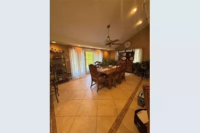 6 Lee Place, Old Bethpage, NY 11804 - Photo 4