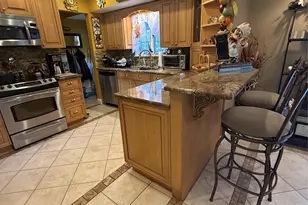 6 Lee Pl, Old Bethpage, NY 11804 - Photo 6