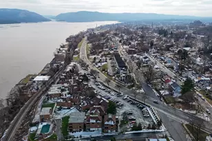 350 Water St, Newburgh, NY 12550 - Photo 4