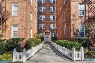 45 Kew Gardens Rd, Kew Gardens, NY 11415 - Photo 18