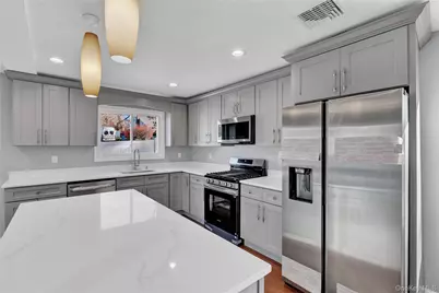 6 Renee Court, Centereach, NY 11720 - Photo 20