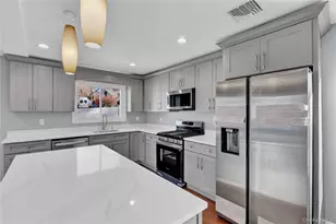 6 Renee Ct, Centereach, NY 11720 - Photo 20