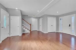 6 Renee Ct, Centereach, NY 11720 - Photo 10