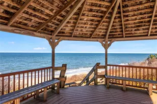 8 Hill Dr, Riverhead, NY 11901 - Photo 14