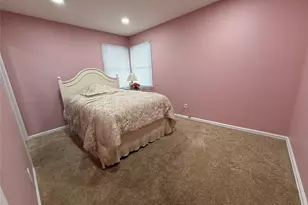 32 Liszt St, Hicksville, NY 11801 - Photo 6