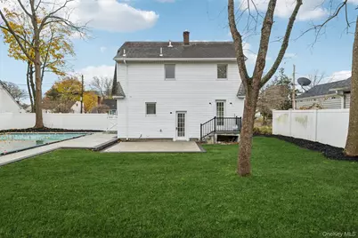 41 Leyden Street, Huntington Station, NY 11746 - Photo 28