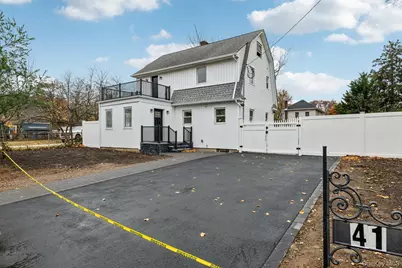 41 Leyden Street, Huntington Station, NY 11746 - Photo 4