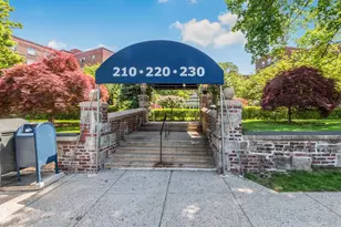 220 Pelham Rd, New Rochelle, NY 10805 - Photo 24