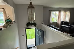 2 Mortell Ct, Babylon, NY 11726 - Photo 2