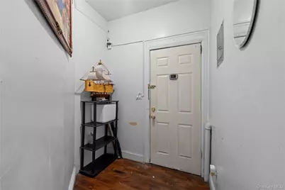 170 Soundview Avenue, Bronx, NY 10473 - Photo 10