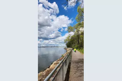 11516 Poppenhusen Avenue, College Point, NY 11356 - Photo 24