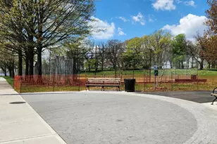 115-16 Poppenhusen Ave, College Point, NY 11356 - Photo 4