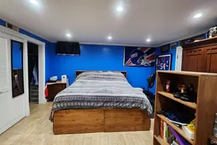 115-16 Poppenhusen Ave, College Point, NY 11356 - Photo 10