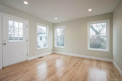 15 Dubois Avenue, Amityville, NY 11701 - Photo 12