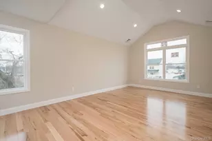 15 Dubois Ave, Amityville, NY 11701 - Photo 14