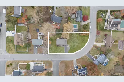 56 Camille Lane, Patchogue, NY 11772 - Photo 32