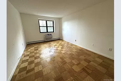1085 Warburton Avenue #121, Yonkers, NY 10701 - Photo 18