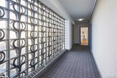 2400 Johnson Avenue #11K, Bronx, NY 10463 - Photo 4