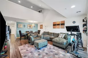 156 Ashley Ct, Central Islip, NY 11722 - Photo 8