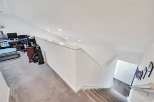 156 Ashley Ct, Central Islip, NY 11722 - Photo 10