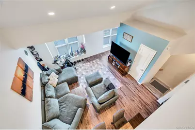 156 Ashley Court, Central Islip, NY 11722 - Photo 12