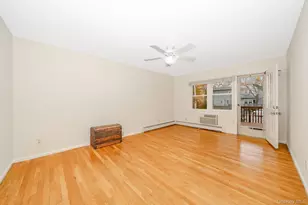 20 Toehee Pl, Islip, NY 11751 - Photo 16