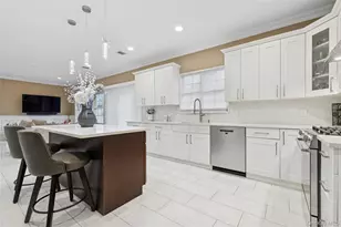 5 Vernon St, Plainview, NY 11803 - Photo 14