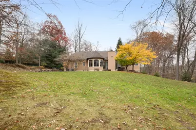 16 S De Baun Avenue, Airmont, NY 10901 - Photo 34