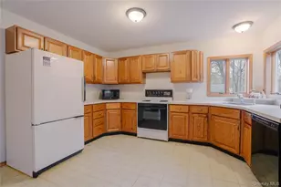 7 Halstein Ln, Ulster Park, NY 12487 - Photo 14