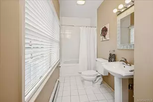 25 Foxwood Rd, West Nyack, NY 10994 - Photo 12