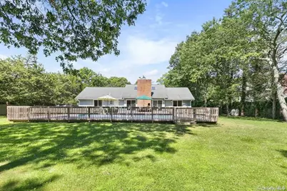 70 Jagger Lane, Westhampton, NY 11977 - Photo 20
