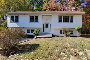 3 Carroll Dr, Woodbury, NY 10930 - Photo 2