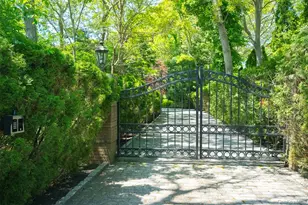 10 Emerson Ct, Hampton Bays, NY 11946 - Photo 2