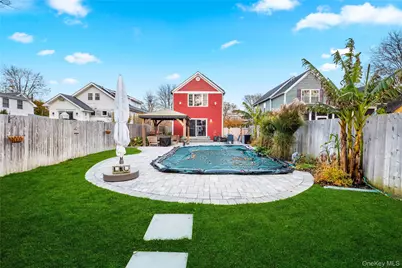 16 Wiggins Avenue, Patchogue, NY 11772 - Photo 18