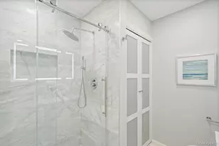 1 Stanford Ct, Wantagh, NY 11793 - Photo 20