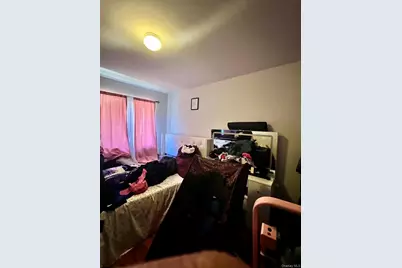 1009 166th Street, Whitestone, NY 11357 - Photo 6