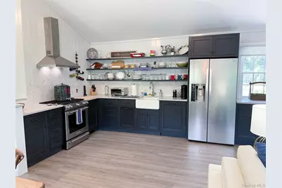 6 Long Lane, Hampton Bays, NY 11946 - Photo 6