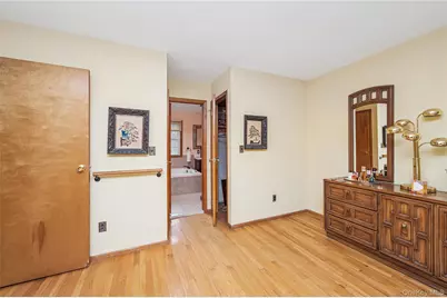 12 Briarwood Court, Saint James, NY 11780 - Photo 40