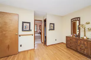 12 Briarwood Ct, Saint James, NY 11780 - Photo 40