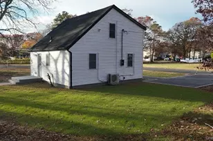 33 Broadway St, Shirley, NY 11967 - Photo 2