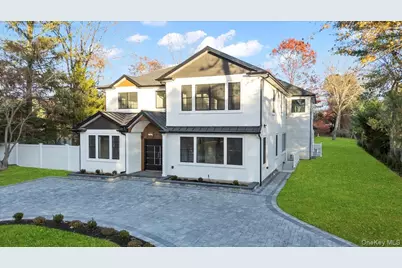 1130A Carlls Straight Path, Dix Hills, NY 11746 - Photo 2