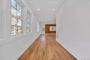 1130A Carlls Straight Path, Dix Hills, NY 11746 - Photo 34